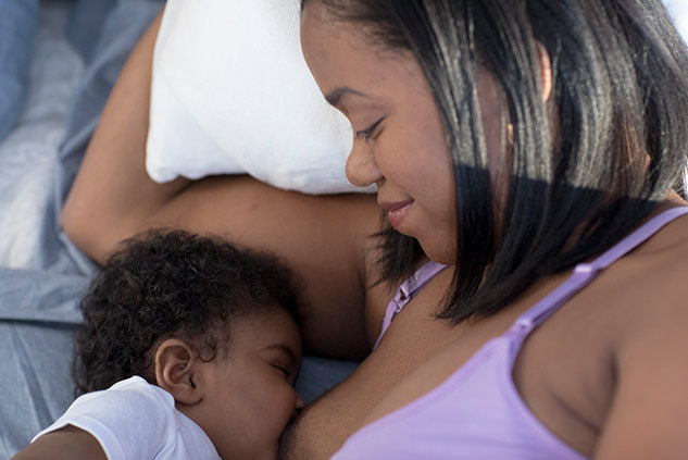 Beneficios de la lactancia materna para el bebé y para la madre
